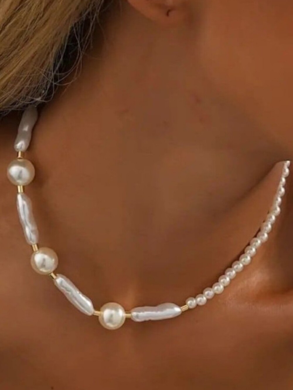 Pearl Beaded Necklace